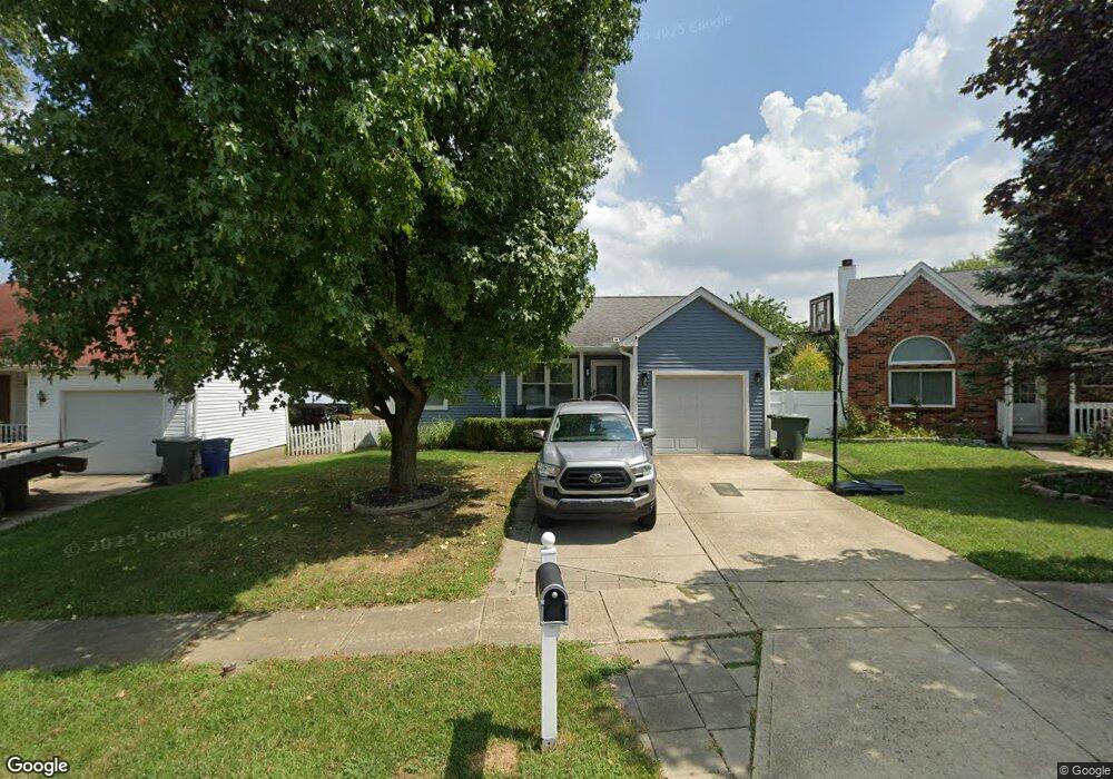 3279 Bluhm Ct, Columbus, OH 43223 - photo 1
