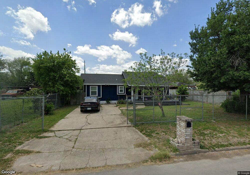 812 E Eller Ave, Pharr, TX 78577 - photo 1