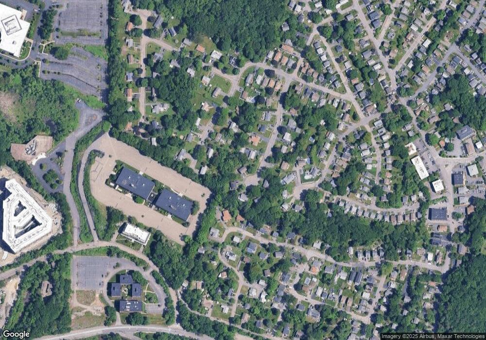 61 Cheryl Ln, Waltham, MA 02451 - photo 1