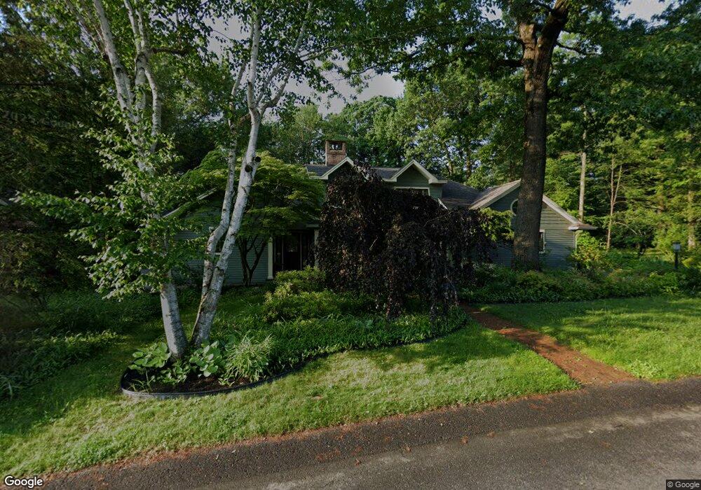 46 Oaktree Ln, Schenectady, NY 12309 - photo 1