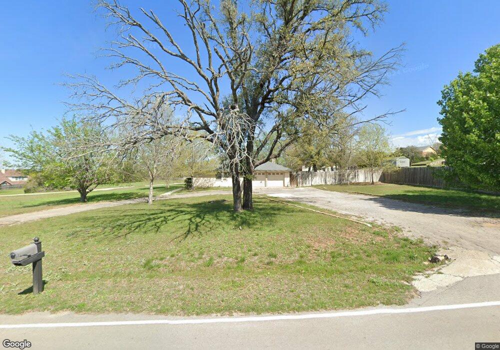 411 Meadowview Rd, Weatherford, TX 76087 - photo 1