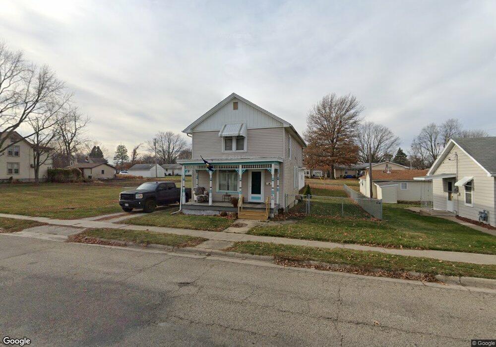 422 N 1st St, Princeton, IL 61356 - photo 1