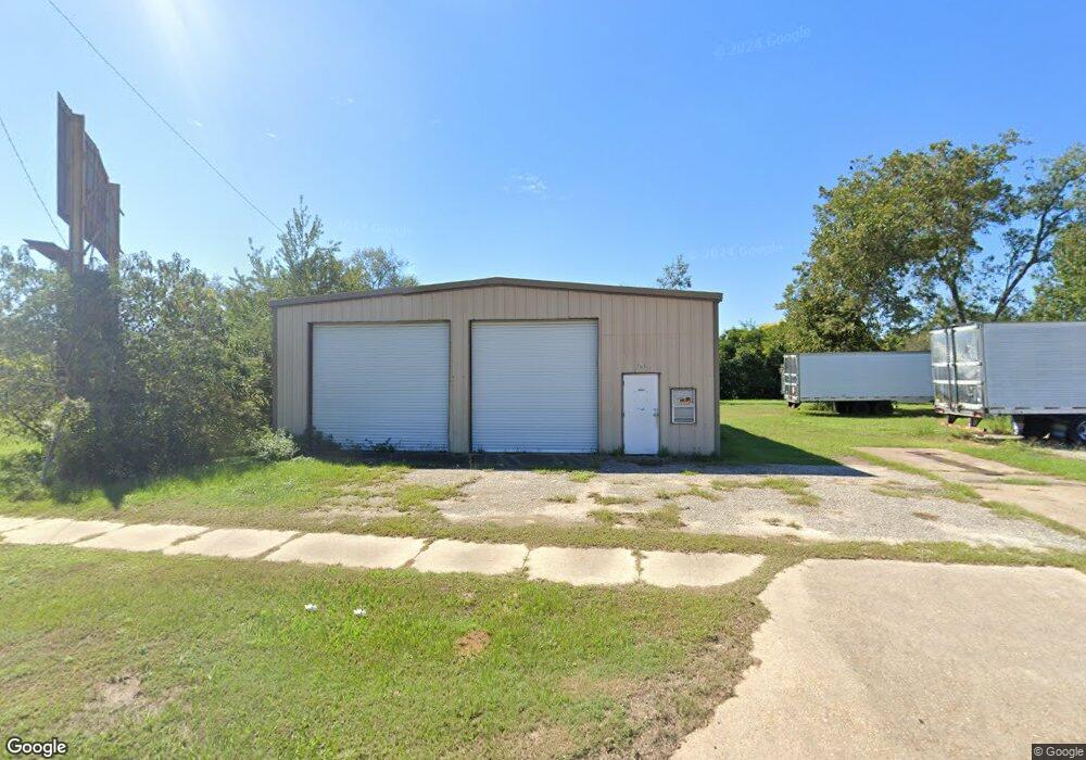 705 E 3rd St, Donalsonville, GA 39845 - photo 1