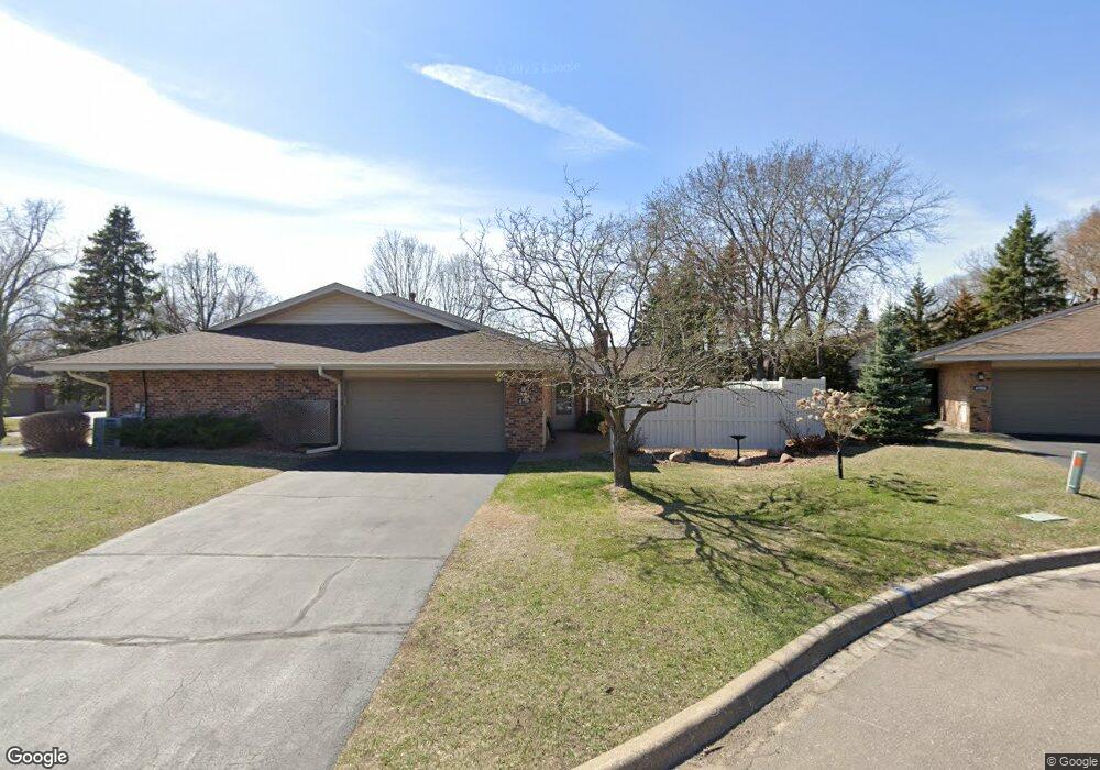 4516 Aspenwood Trail, Minnetonka, MN 55345 - photo 1