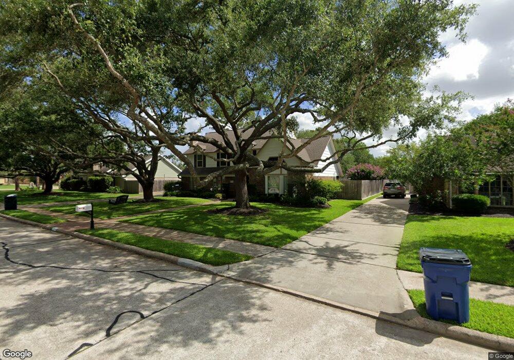 1803 Hunt Dr, Friendswood, TX 77546 - photo 1
