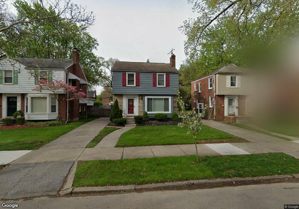 5265 Hillcrest St, Grosse Pointe, MI 48236 - photo 1