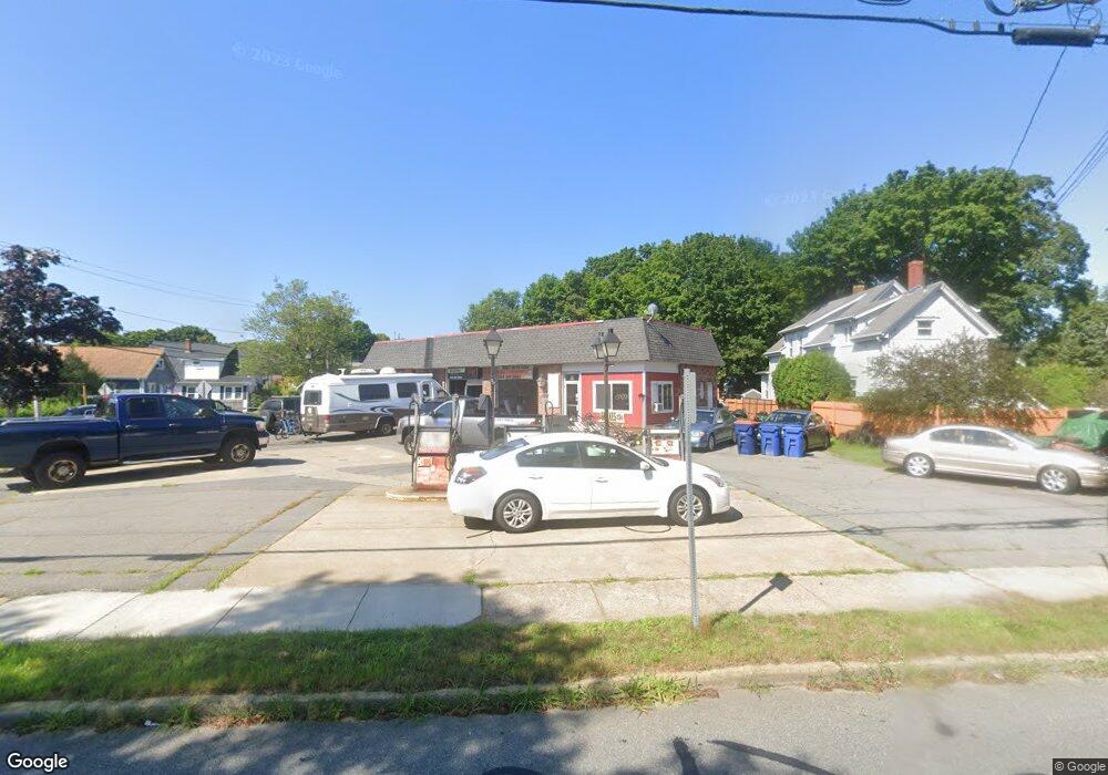 82 Bridge St, Fair Haven, MA 02719 - photo 1