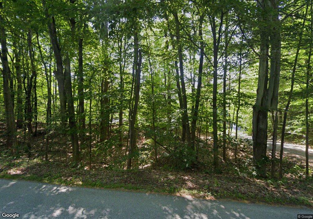 2 S Mendon Rd, Rutland, VT 05701 - photo 1