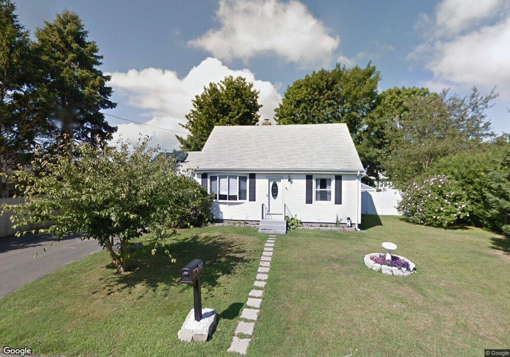2 Gae St, Middletown, RI 02842 - photo 1
