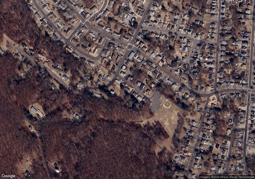 66 Sharon Ave, Naugatuck, CT 06770 - photo 1