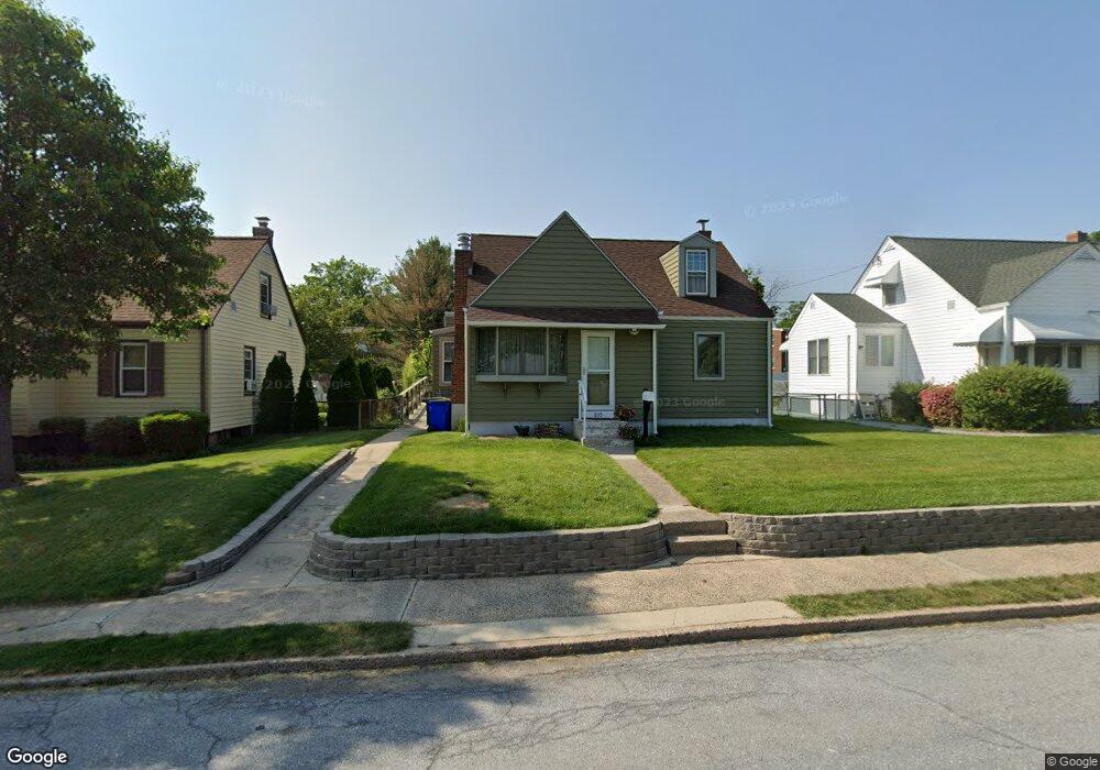 855 Hale St, Pottstown, PA 19464 - photo 1