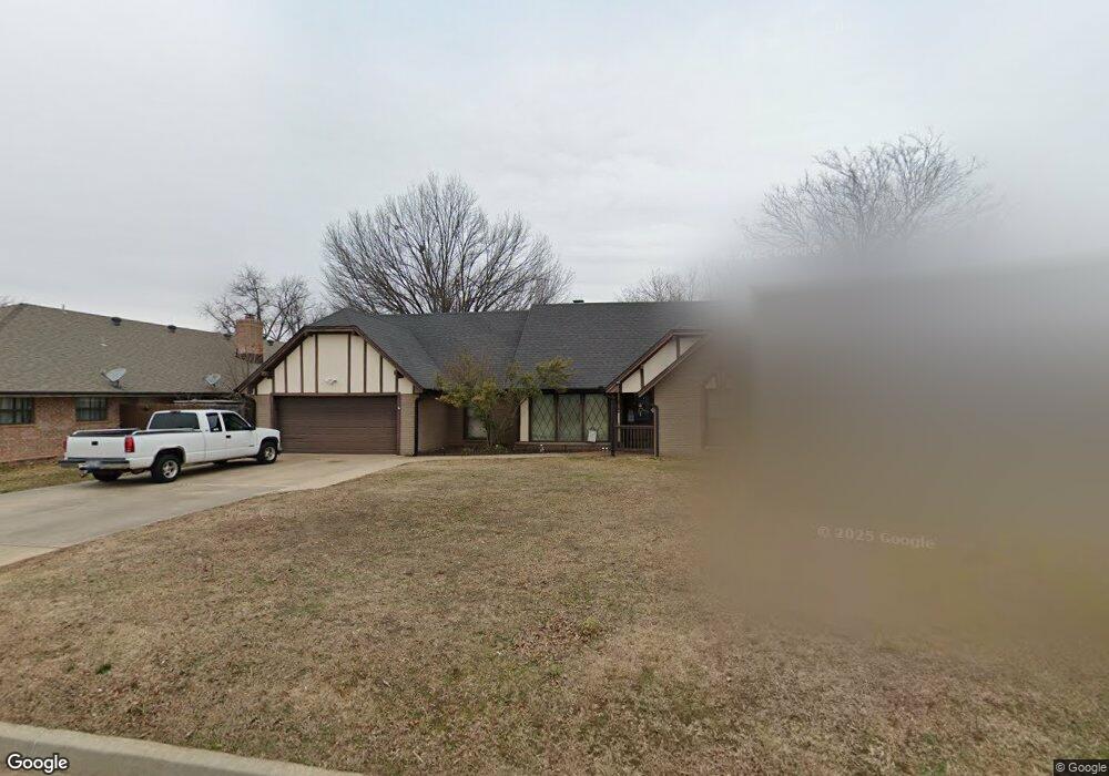 22 E Midland St, Shawnee, OK 74804 - photo 1