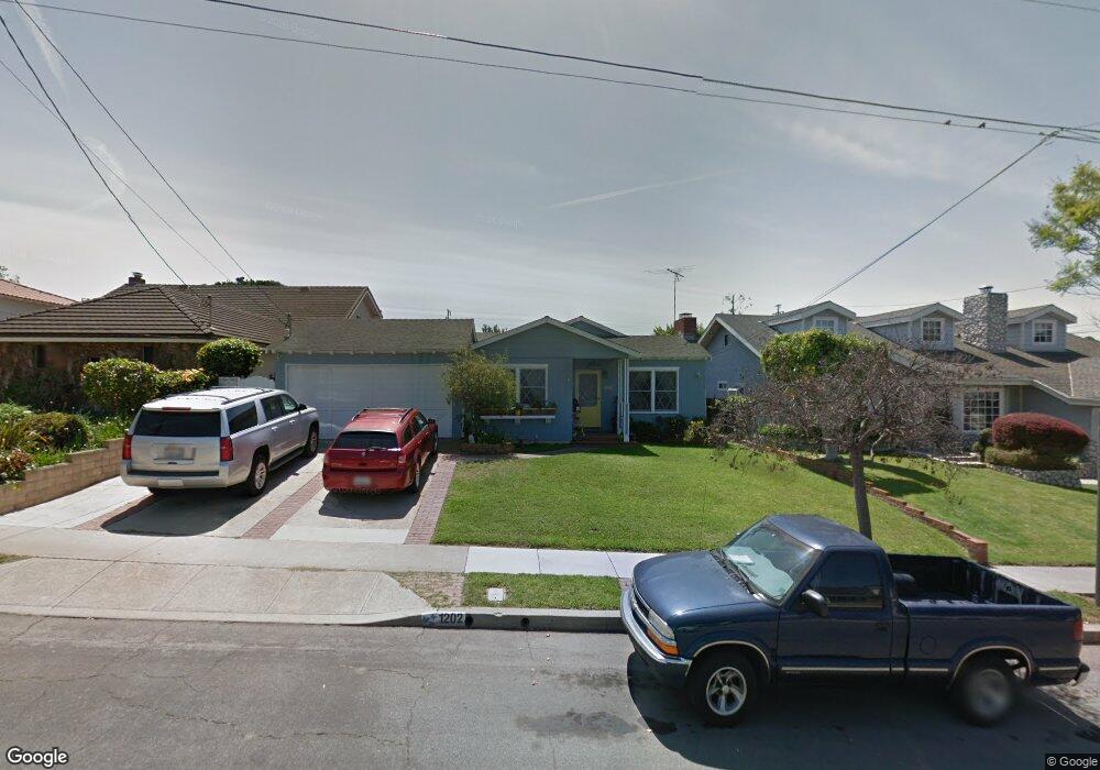 1202 E Sycamore Ave, El Segundo, CA 90245 - photo 1