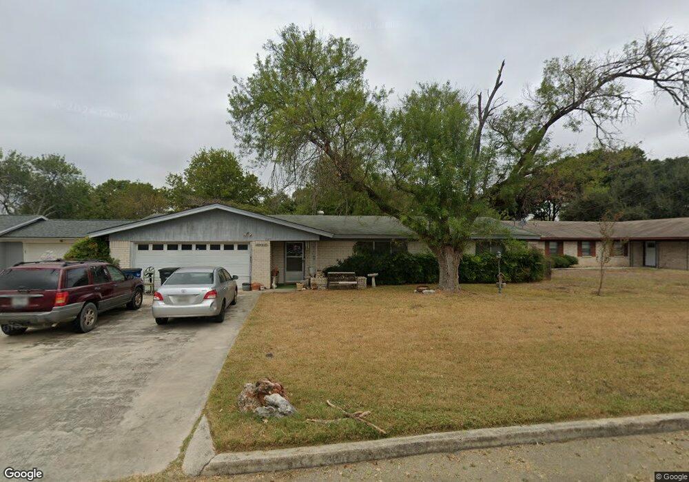 1309 Fieldcrest, New Braunfels, TX 78130 - photo 1