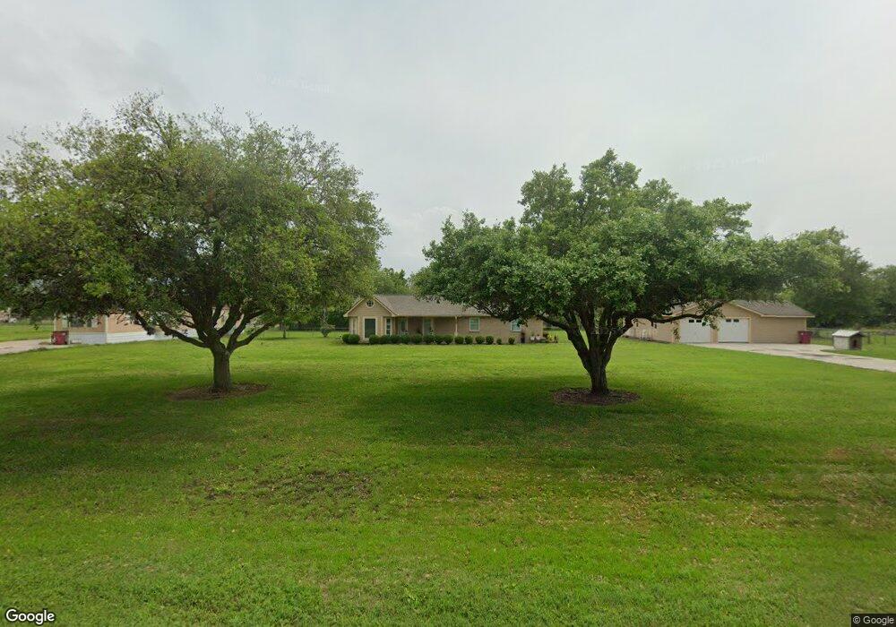 407 Winding Way N, Bay City, TX 77414 - photo 1
