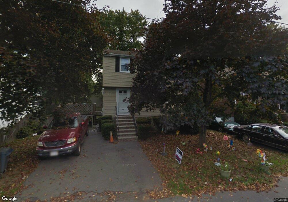 23 Grant Rd, Malden, MA 02148 - photo 1