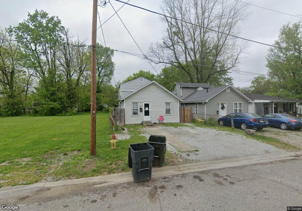 2537 Broadway St, New Albany, IN 47150 - photo 1