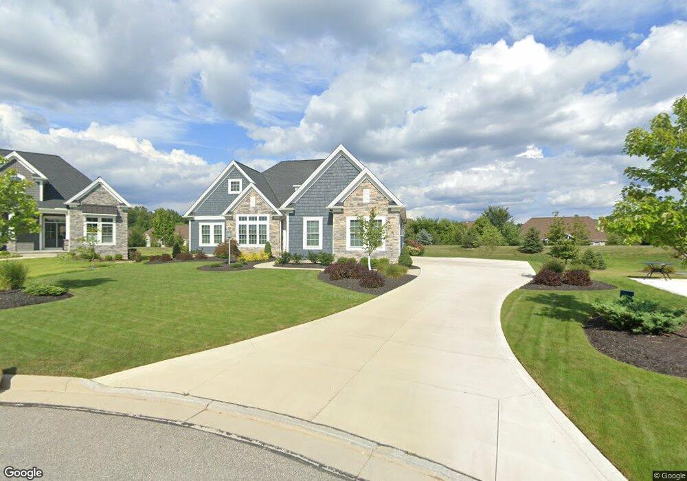 220 Pleasant View Dr, Aurora, OH 44202 - photo 1