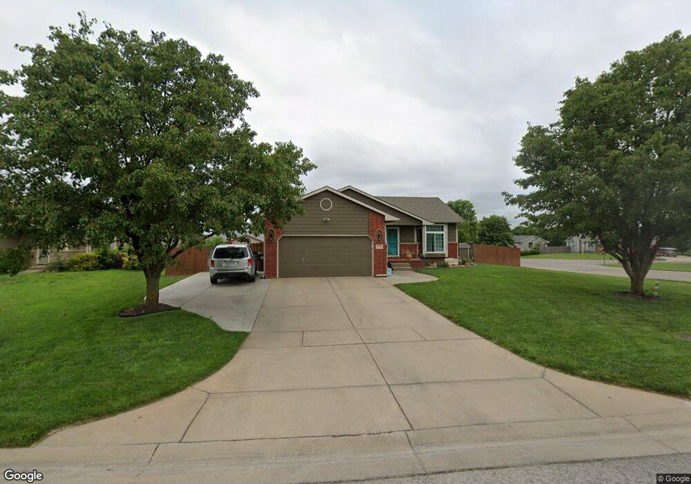 1743 N Prairie Run Cir, Mulvane, KS 67110 - photo 1