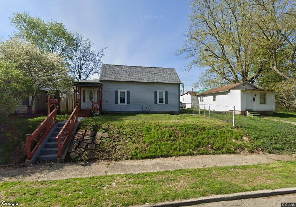 1225 W 1st St, Anderson, IN 46016 - photo 1