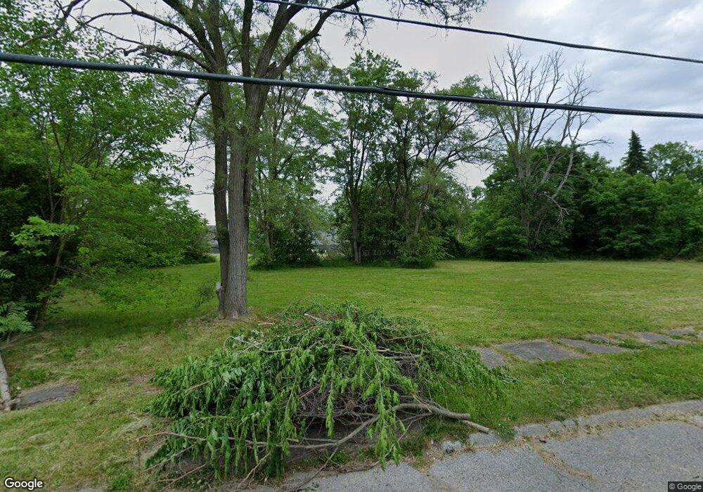 1714 Cronk Ave, Flint, MI 48506 - photo 1