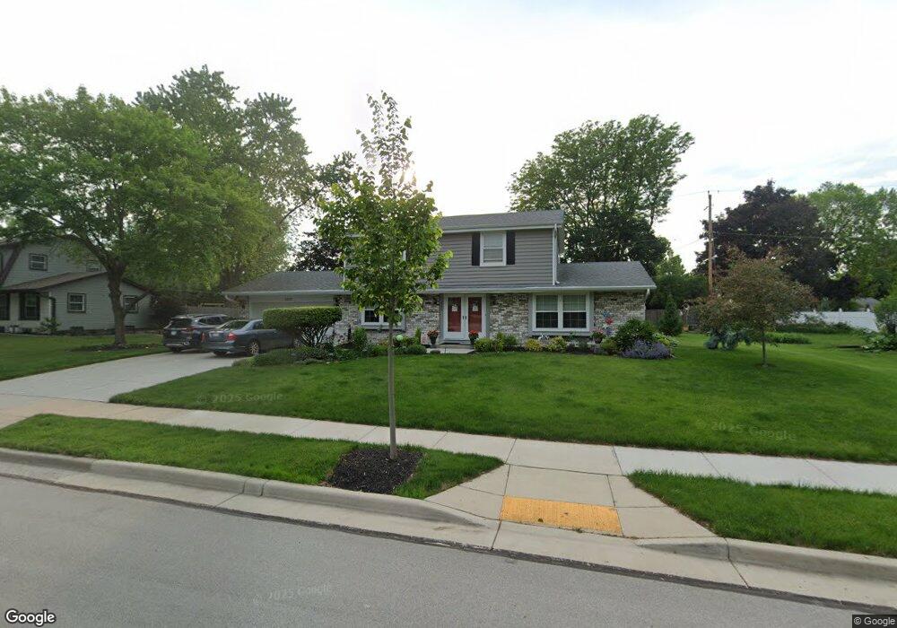 2300 Melody Ln, Waukesha, WI 53186 - photo 1