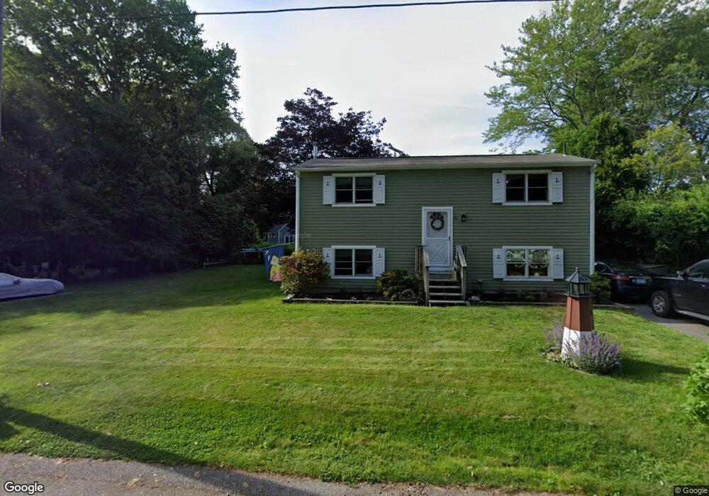 15 Winterberry Rd, Saunderstown, RI 02874 - photo 1