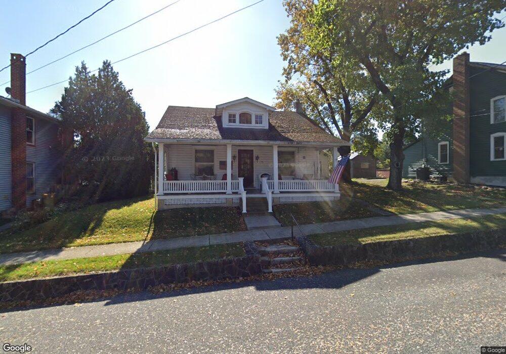 119 W Mcclure St, New Bloomfield, PA 17068 - photo 1