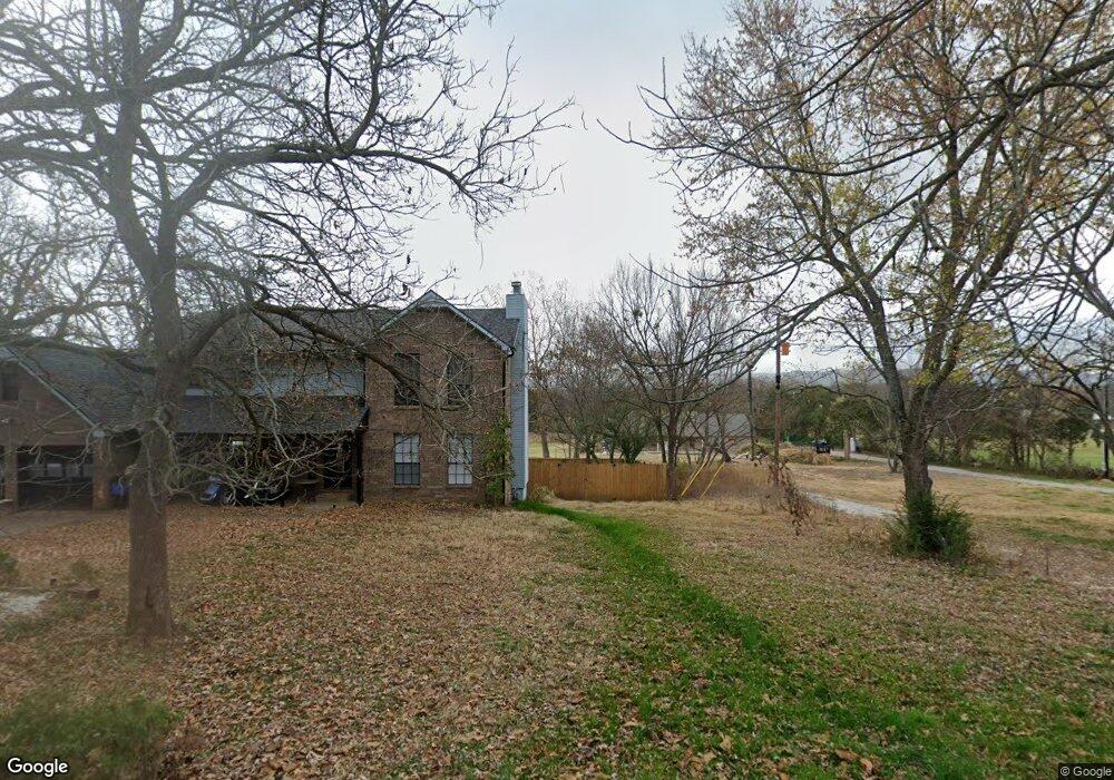 220 Oneal Ln, Elkins, AR 72727 - photo 1