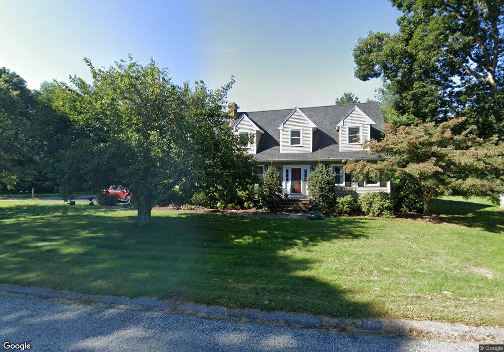 10 Crestview Ave, Medway, MA 02053 - photo 1