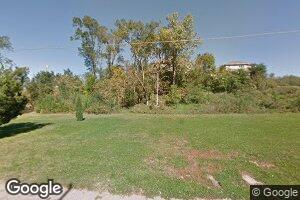 3214 Lake St, Omaha, NE 68111