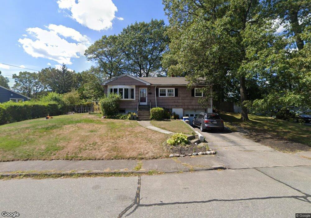 19 Glen Ln, Randolph, MA 02368 - photo 1