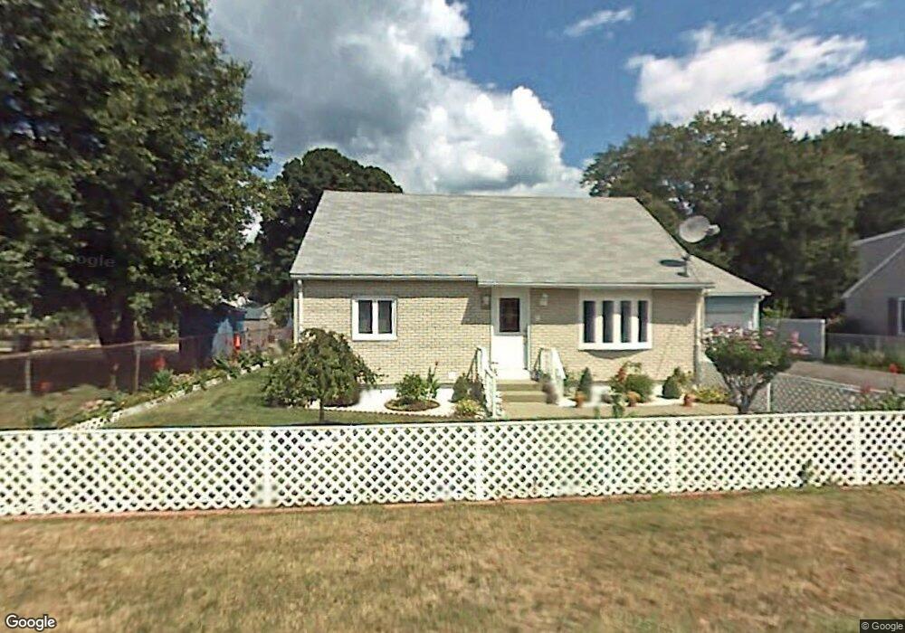 8 Fern St, Ludlow, MA 01056 - photo 1