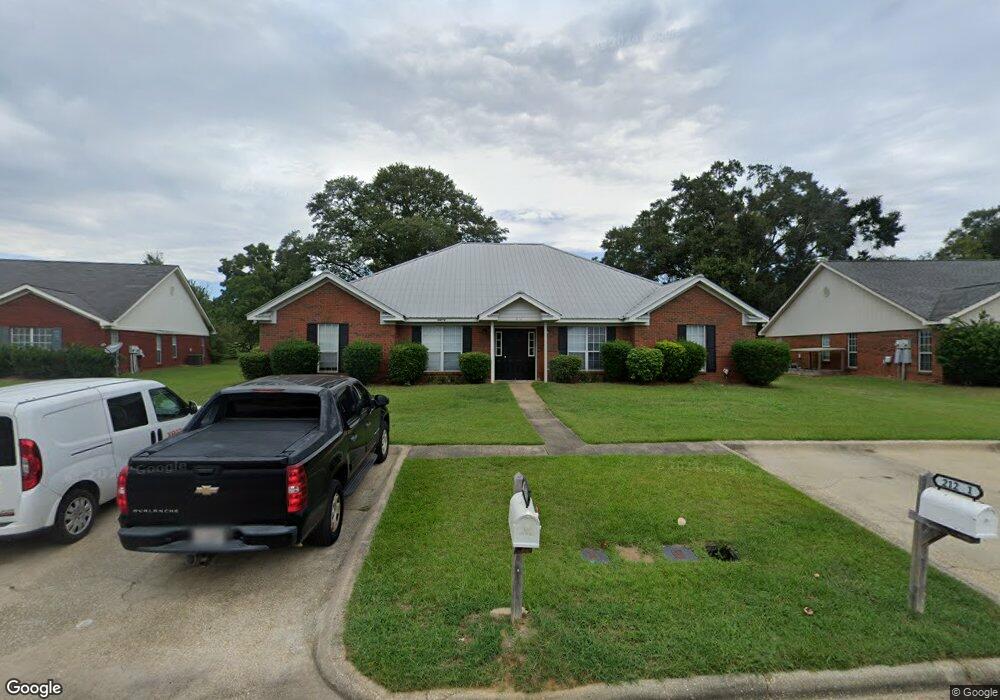 212 Autumn Ridge Dr, Dothan, AL 36305 - photo 1