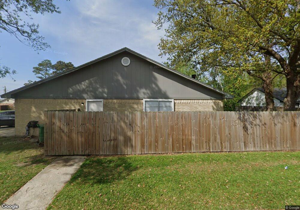 1816 Cinclar Loop, Laplace, LA 70068 - photo 1