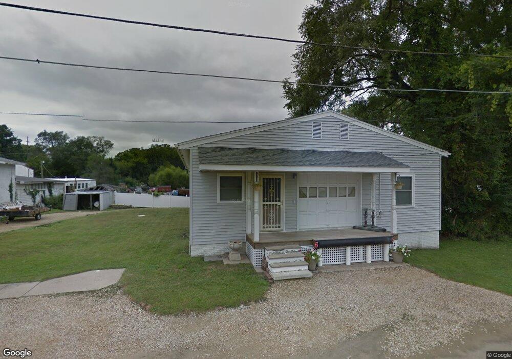 841 44th St SE, Cedar Rapids, IA 52403 - photo 1