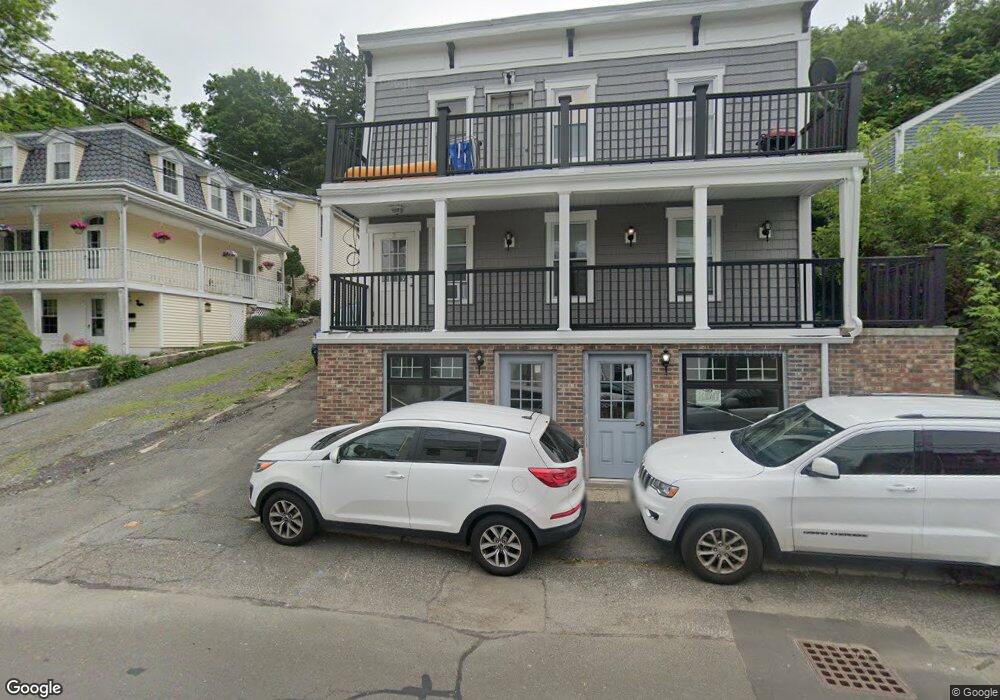 57 Pemberwick Rd unit 3, Greenwich, NY 06831 - photo 1