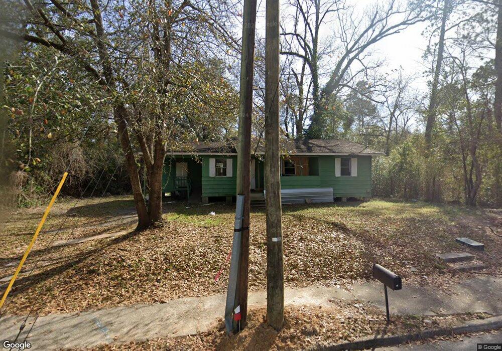 527 W Calhoun St, Thomasville, GA 31792 - photo 1