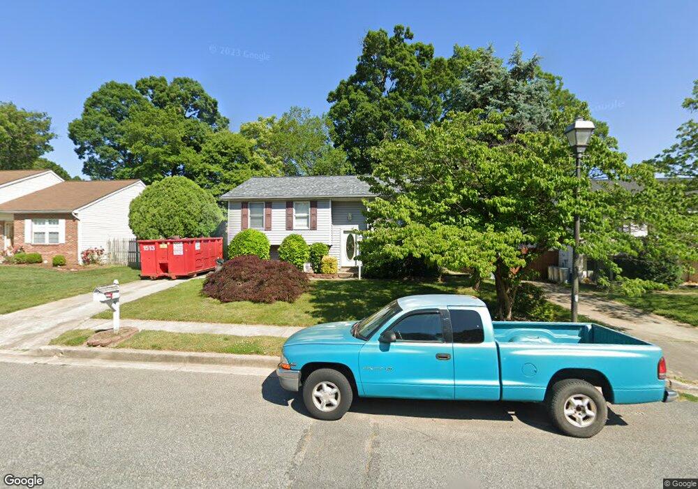 113 Sandhill Rd, Essex, MD 21221 - photo 1