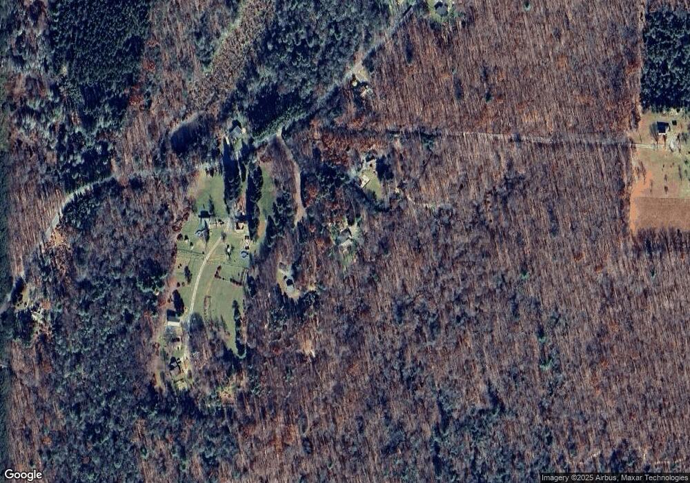 213 Lemon Ln, Canadensis, PA 18325 - photo 1