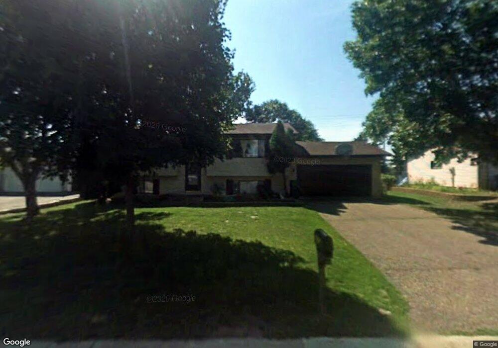 11025 97th Place N, Maple Grove, MN 55369 - photo 1