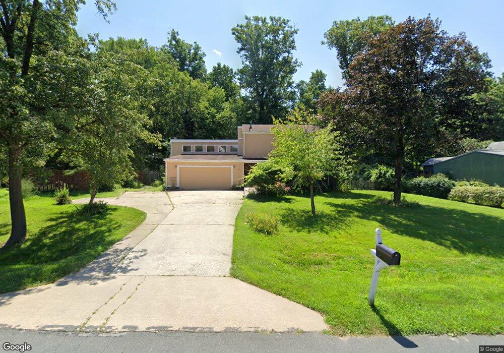 15201 Watergate Rd, Silver Spring, MD 20905 - photo 1