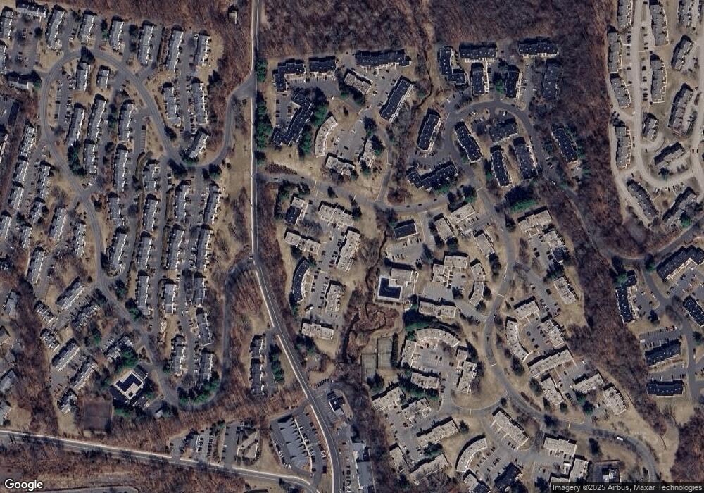 12 Hemlock Ct, Cromwell, CT 06416 - photo 1