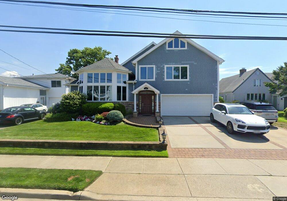 51 Prospect St, Freeport, NY 11520 - photo 1