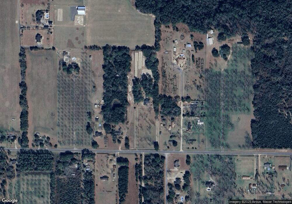 2874 Pebble Hill Rd, Waycross, GA 31503 - photo 1