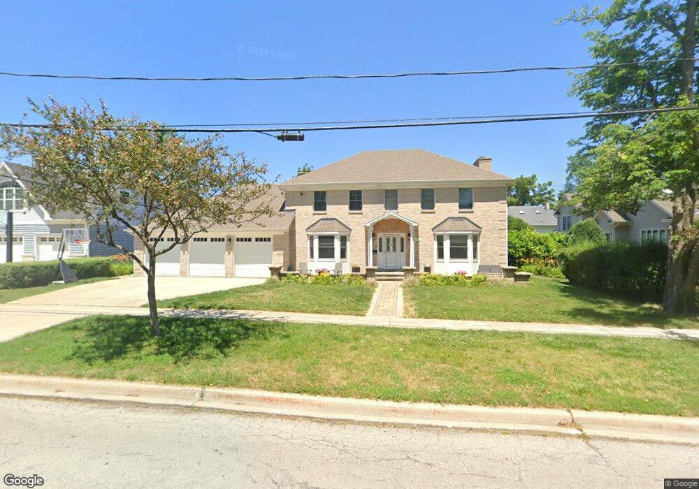 373 E Schiller St, Elmhurst, IL 60126 - photo 1