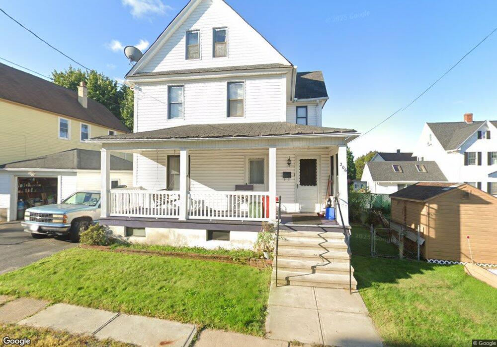 206 Andrew St, Dunmore, PA 18512 - photo 1