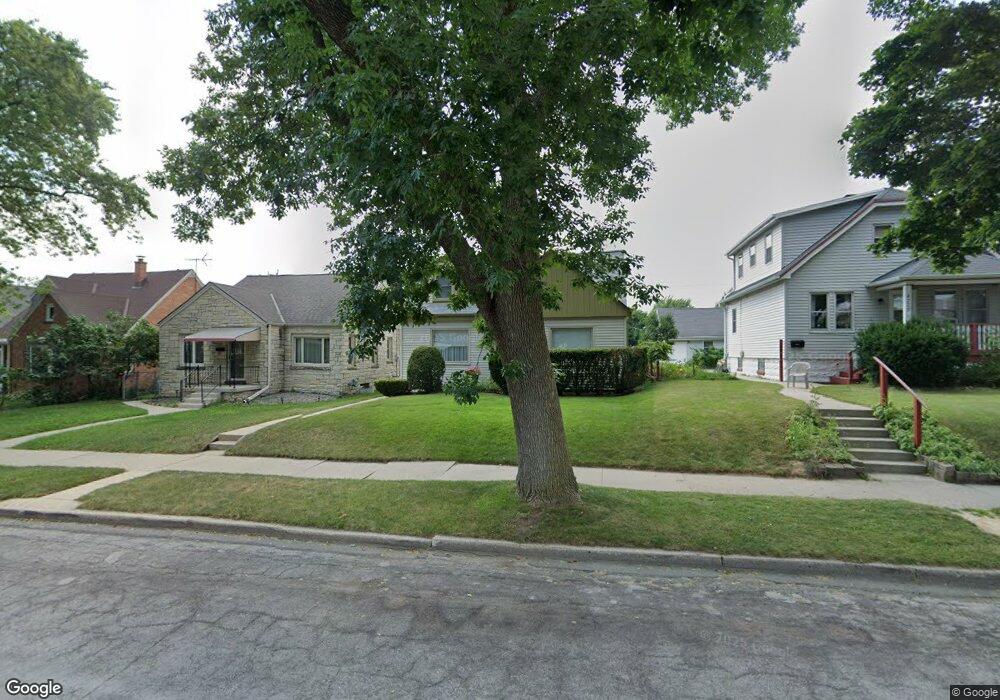 4239 S 1st St, Milwaukee, WI 53207 - photo 1