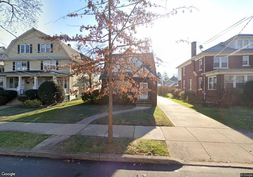 565 Charles Ave, Kingston, PA 18704 - photo 1