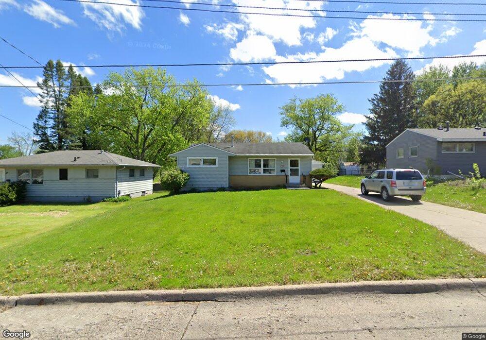 1406 Cutler Ave, Des Moines, IA 50315 - photo 1
